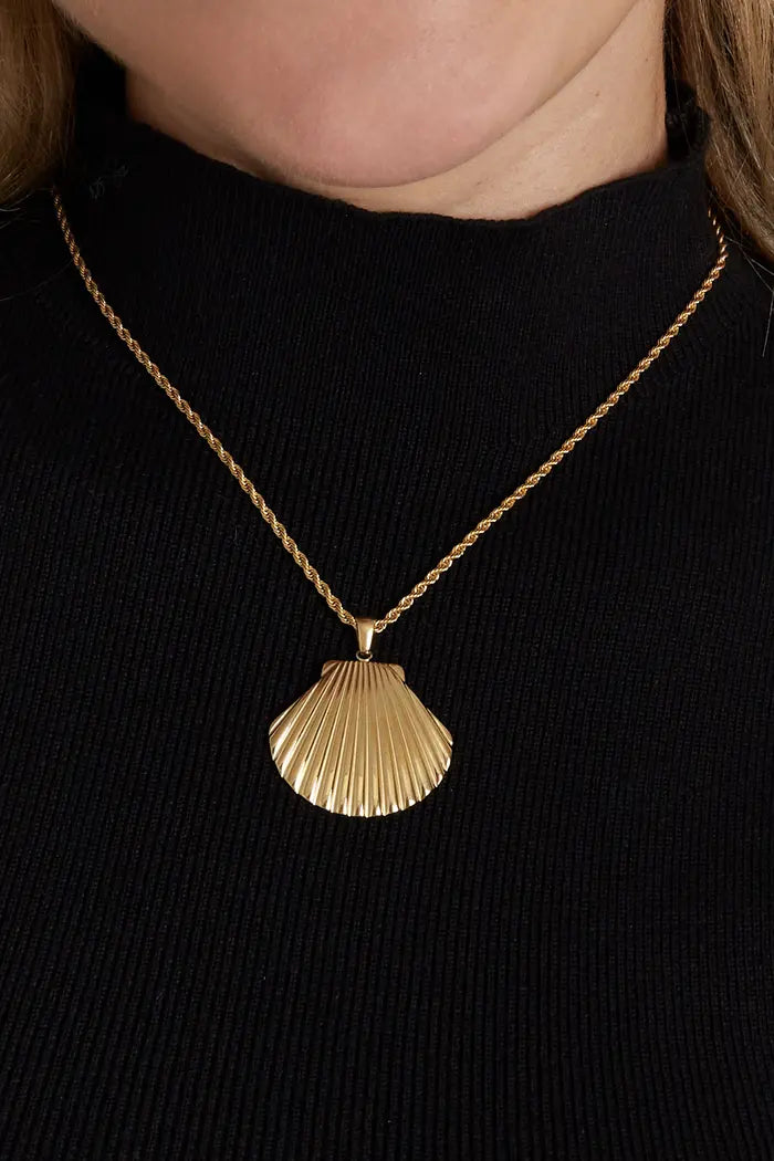 Shell Neckless