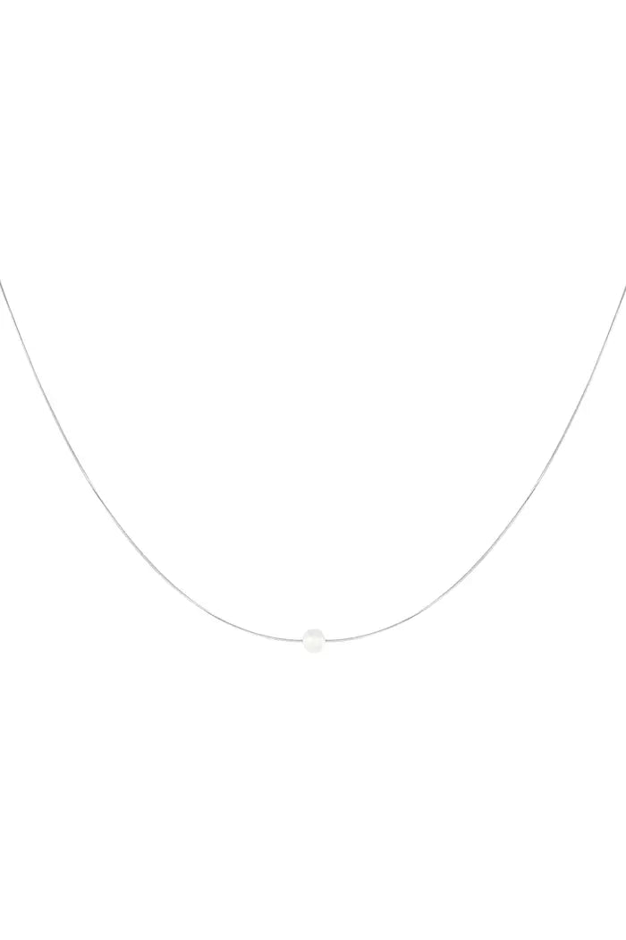 Simple Pearl Neckless